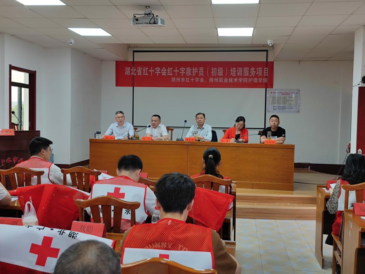 29F4C1E8DD39561A4B8B00D303A10256