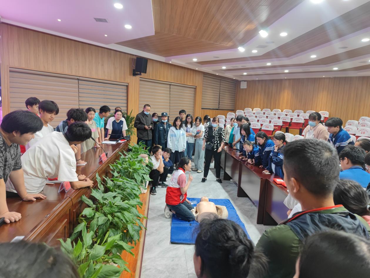 B6A1268EA45101983425517F947CB195