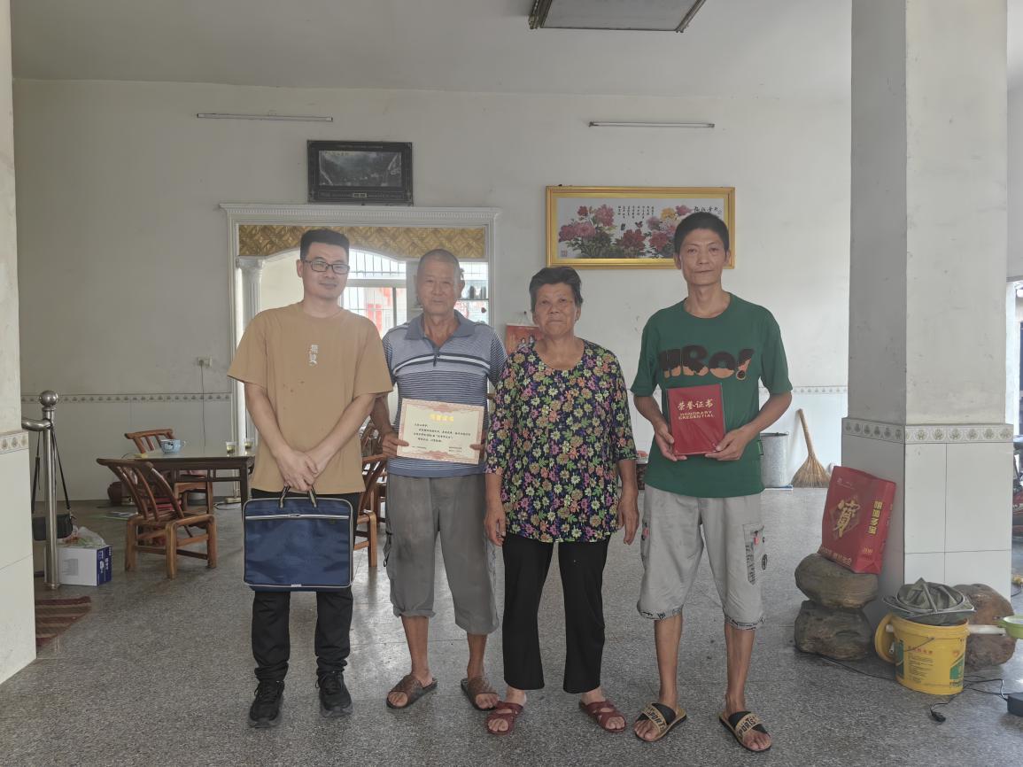 69cc61153acfc40c665a9491c816bf0